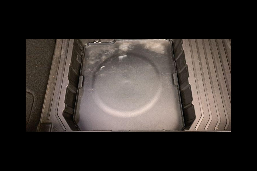 Ford Puma 1.0 EcoBoost Hybrid Titanium 125pk | SYNC 4 Navigatie | Winterpack | Reserve Wiel | Achteruitrijcamera