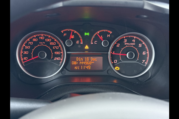 Fiat Doblò Cargo Trekking 1.6JTD 105PK L2H1 3-Peroons Airco Navi* Apple Carplay Android Auto Bluetooth S Trekking Euro 6 Betonplex Vloer Wandbetimmering Schuifdeur Origineel Nederlandse Auto 984kg laadvermogen! 1300kg trekvermogen!