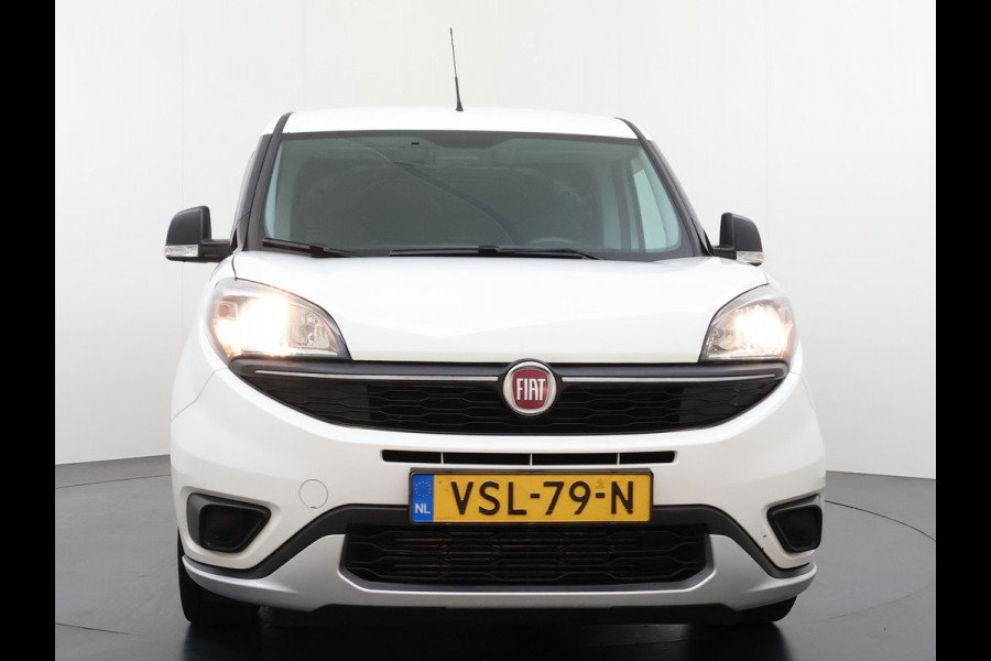 Fiat Doblò Cargo Trekking 1.6JTD 105PK L2H1 3-Peroons Airco Navi* Apple Carplay Android Auto Bluetooth S Trekking Euro 6 Betonplex Vloer Wandbetimmering Schuifdeur Origineel Nederlandse Auto 984kg laadvermogen! 1300kg trekvermogen!