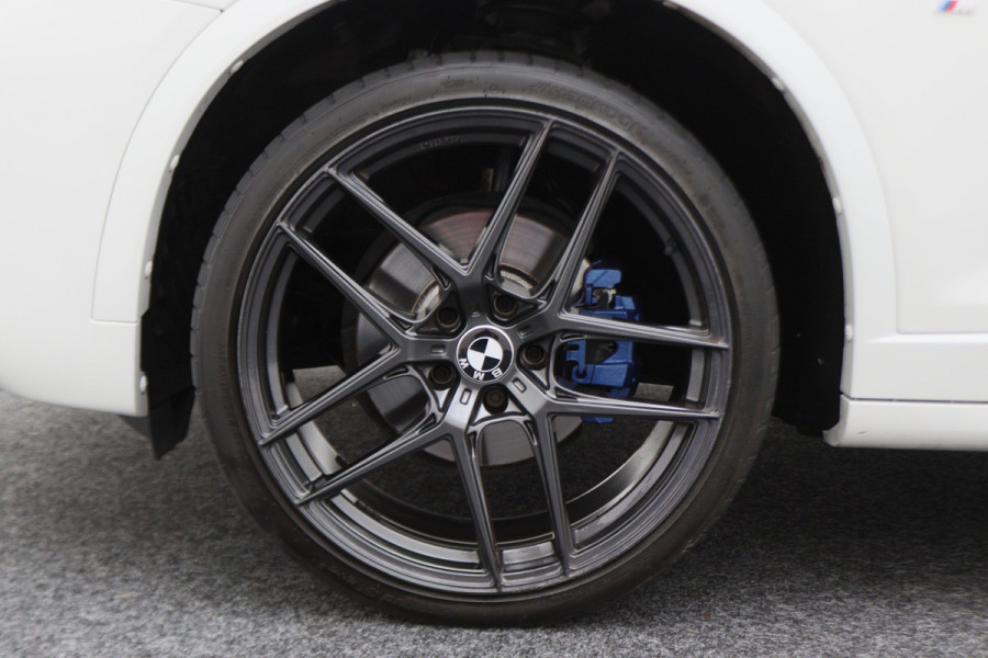 BMW X4 xDrive20i Centennial High Executive Leer, Camera, Cruise, Navigatie, Bluetooth, Elektrische Trekhaak, 21''