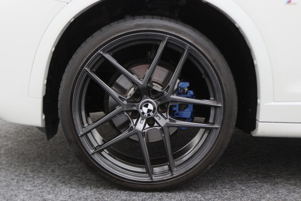 BMW X4 xDrive20i Centennial High Executive Leer, Camera, Cruise, Navigatie, Bluetooth, Elektrische Trekhaak, 21''