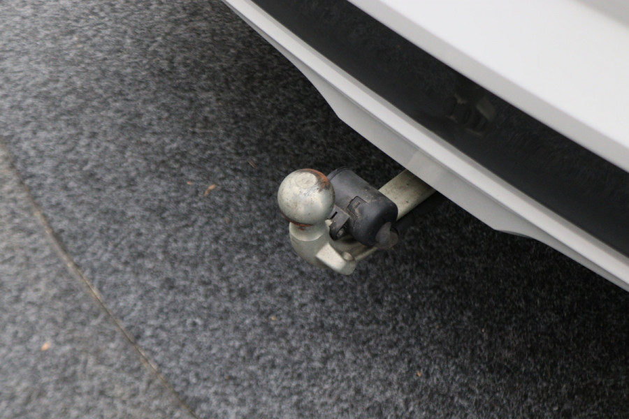 BMW X4 xDrive20i Centennial High Executive Leer, Camera, Cruise, Navigatie, Bluetooth, Elektrische Trekhaak, 21''