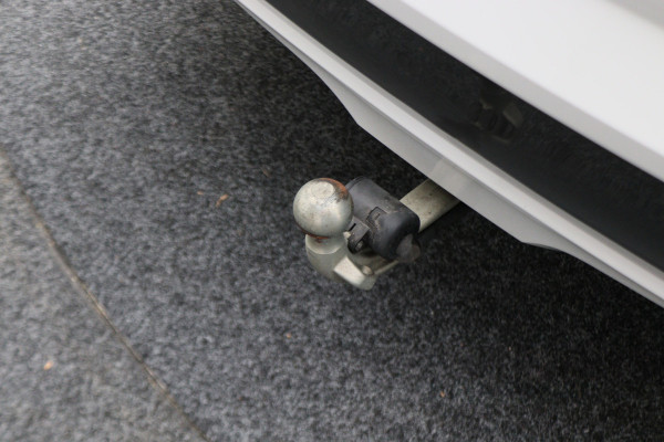 BMW X4 xDrive20i Centennial High Executive Leer, Camera, Cruise, Navigatie, Bluetooth, Elektrische Trekhaak, 21''