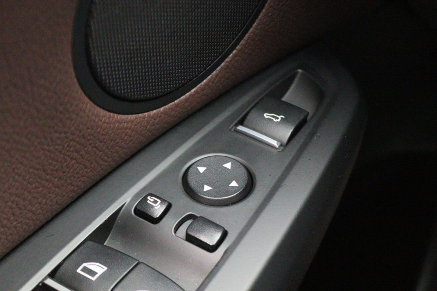 BMW X4 xDrive20i Centennial High Executive Leer, Camera, Cruise, Navigatie, Bluetooth, Elektrische Trekhaak, 21''