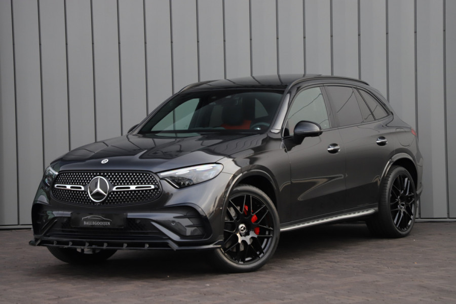 Mercedes-Benz GLC 300e AMG 4-Matic | 313PK | Achterasbesturing | Luchtvering | Head-up | Pano | Keyles-go | Sfeerverlichting | Distronic | Burmest