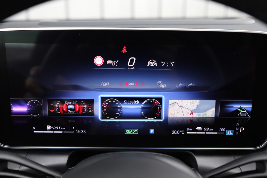 Mercedes-Benz GLC 300e AMG 4-Matic | 313PK | Achterasbesturing | Luchtvering | Head-up | Pano | Keyles-go | Sfeerverlichting | Distronic | Burmest