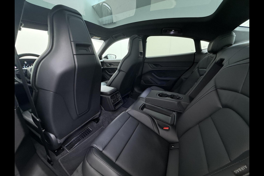 Porsche Taycan Performance 84 kWh SOH 100% | ADAPT. CRUISE | DODE HOEK HERKENNING | SPORTCHRONO | HEAD UP | WARMTEPOMP | DIRECT LEVERBAAR NET PORSCHE ONDERHOUD GEHAD |