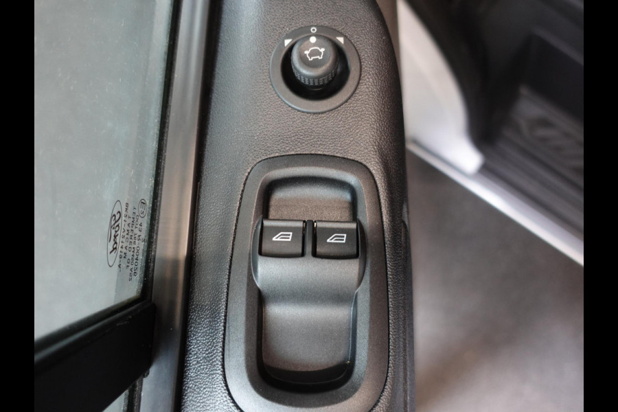 Ford Transit Custom 300 2.0 TDCI L2H1 Trend Dubbele Cabine Automaat Airco Navi Cruise Trekhaak