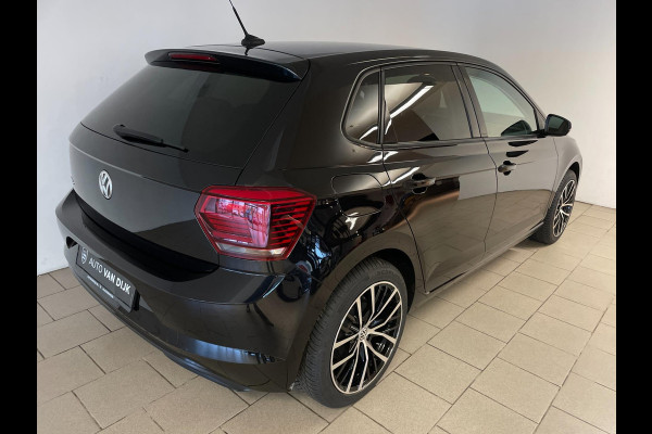 Volkswagen Polo 1.0 TSI Comfortline 95PK AIRCO NAVI CRUISE APPLE CARPLAY NIEUWE VELG LED MULTI STUUR PRIVACY GLAS ZEER NETTE AUTO