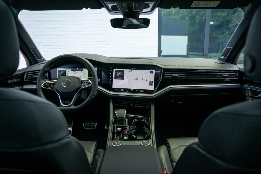 Volkswagen Touareg 3.0 TSI eHybrid R 4M Nightvision DynAudio Trekhaak