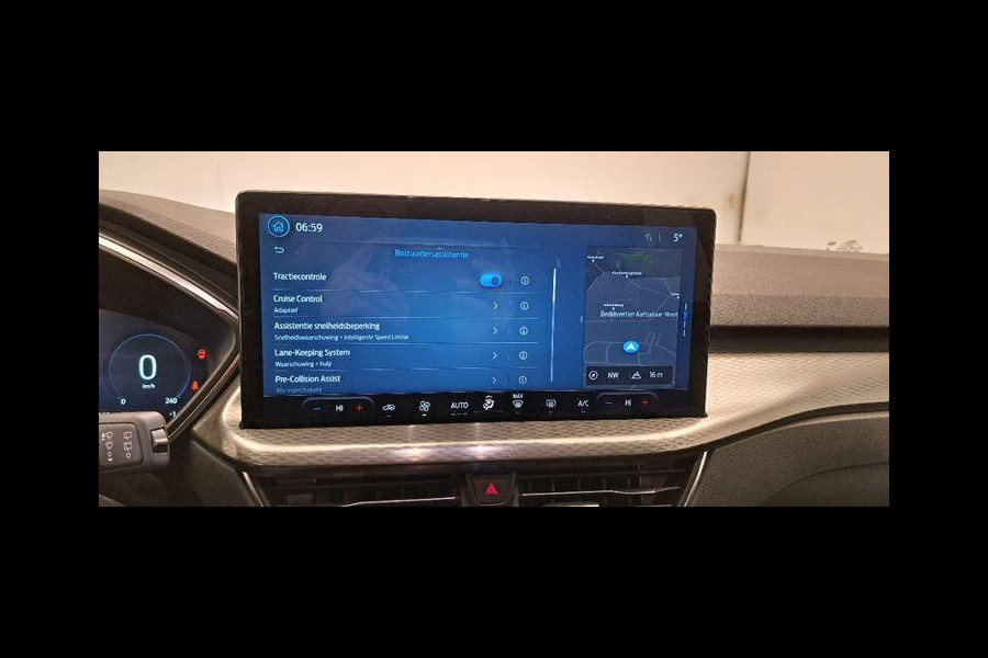 Ford Kuga 2.5 PHEV Titanium 243pk | Driver Assistance Pack | Trekhaak Afneembaar | 2.100kg Trekgewicht | Michelin Cross Climate banden