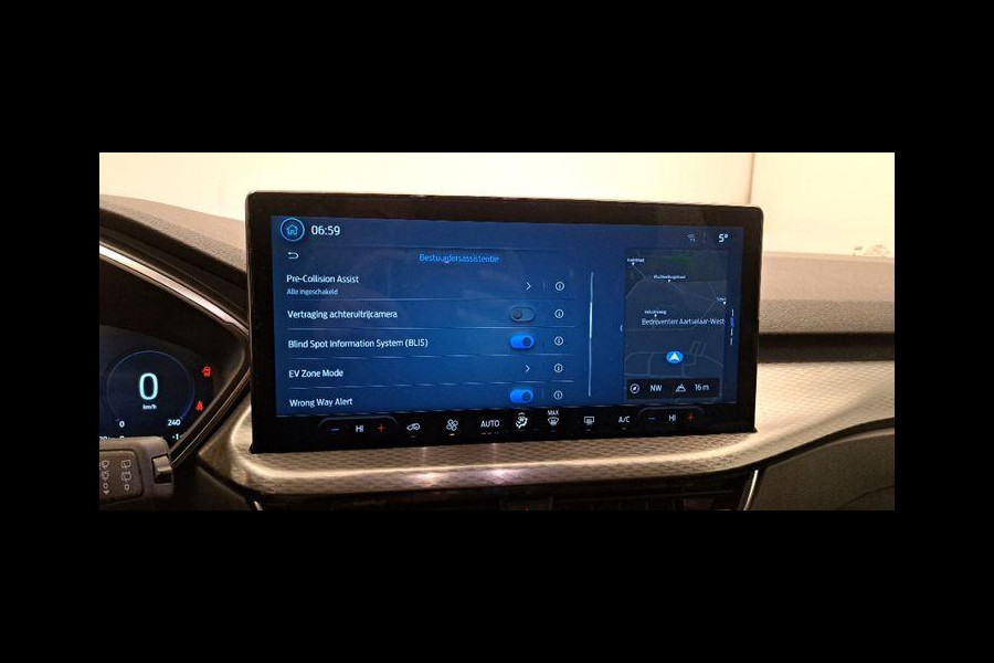 Ford Kuga 2.5 PHEV Titanium 243pk | Driver Assistance Pack | Trekhaak Afneembaar | 2.100kg Trekgewicht | Michelin Cross Climate banden