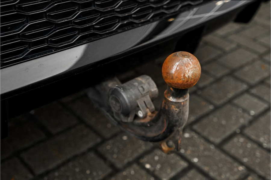 Audi Q8 4.0 TFSI RS Q8 Quattro Dynamic+ Keramisch Pano B&O Trekhaak Alcantara 23"