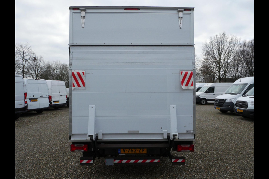 Iveco Daily 35C14 2.3 140PK, Airco, Dubbel lucht, Laadbak: L*B*H = 424*211*220 / Lading vastzetrail op 110 cm, Zijdeur rechtsachter, Laadklep Anteo 800 KG, Plateau van 160 cm, Met afstandsbediening en rolstops