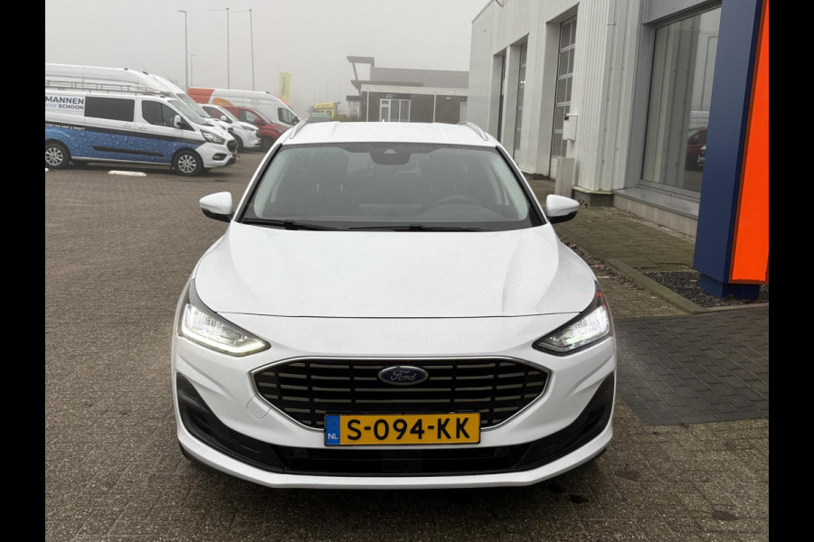 Ford FOCUS Wagon 1.0 EcoBoost Hybrid Titanium | Elektrisch uitklapbare trekhaak | Cruise Control | Winter Pack | Climate Control