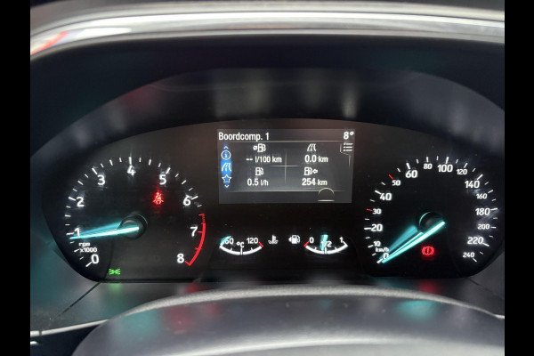 Ford FOCUS Wagon 1.0 EcoBoost Hybrid Titanium | Elektrisch uitklapbare trekhaak | Cruise Control | Winter Pack | Climate Control