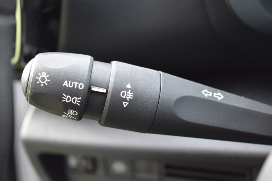 Citroën C4 1.2 Live Airco Cruisecontrol Carkit Btw auto Nieuwe-distriem