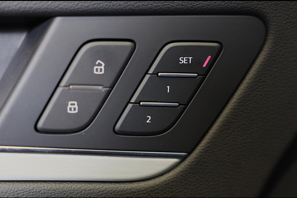 Audi Q5 55 TFSI E Quattro Competition / 366 PK / Memory / ACC / Elek Stoelen / Lane Assist / Sfeerver / 360 Camera / MATRIX / 22 I