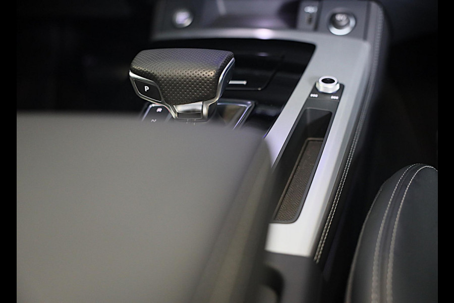 Audi Q5 55 TFSI E Quattro Competition / 366 PK / Memory / ACC / Elek Stoelen / Lane Assist / Sfeerver / 360 Camera / MATRIX / 22 I