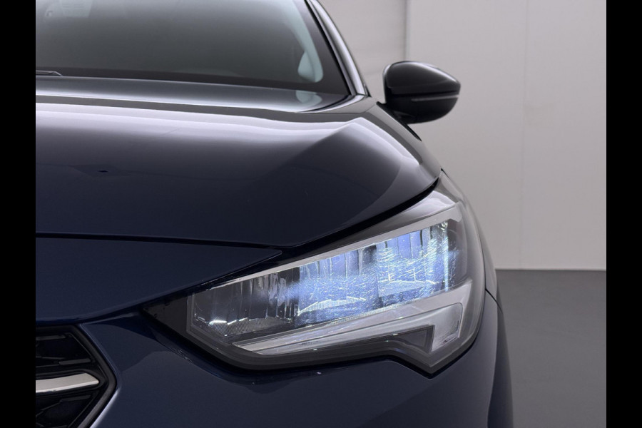 Opel Corsa Electric Elegance 50 kWh 3 FASE | SOH 93% | STOELVERWARMING | WARMTEPOMP | DEALER ONDERHOUDEN | RIJKLAARPRIJS |CAMERA | DODE HOEK| LEKKER COMPLEET|