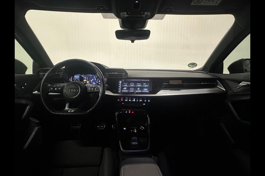 Audi A3 Sportback 35 TFSI S edition | NAP | PANO | 3x S-LINE | LED | CAMERA | BLACK OPTIC