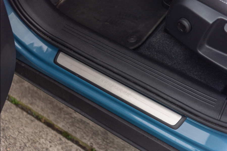 Volvo XC40 T4 Aut. Plug-In Hybrid Core Bright CruiseControl Parkeercamera 211pk