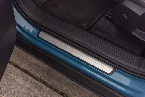 Volvo XC40 T4 Aut. Plug-in Hybrid Plus Bright Luxe Stoelen Navigatie Parkeercamera 211pk