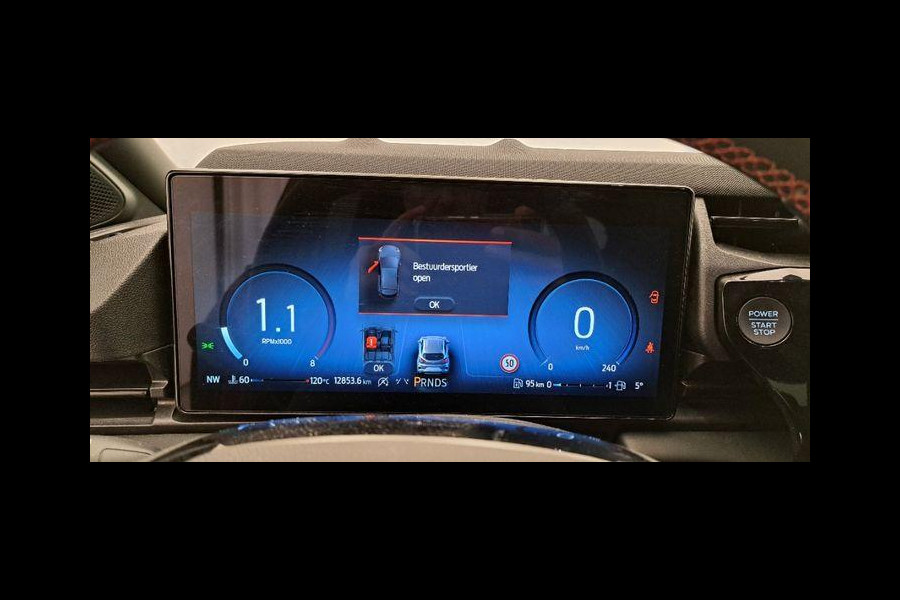 Ford Puma 1.0 EcoBoost Hybrid ST-Line X 155pk | Panorama Dak | Driver Assistance Pack | Winterpack | Trekhaak afneembaar | All Weather banden | Reservewiel