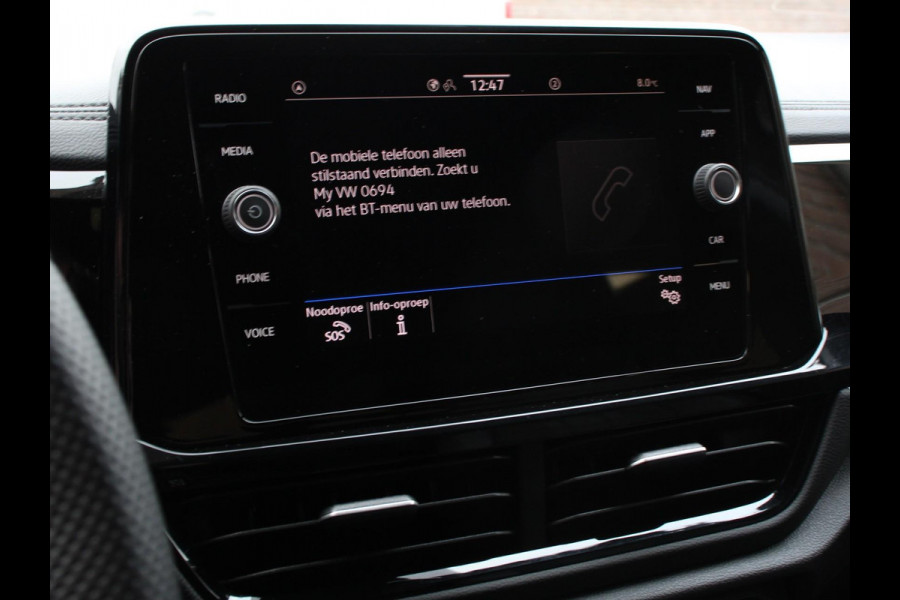 Volkswagen T-Roc 1.5 TSI DSG R-Line Edition Black Pack | Panorama dak | Climate Control | Adaptive Cruise Control | Camera | Navigatie | Apple Carplay/Android Auto