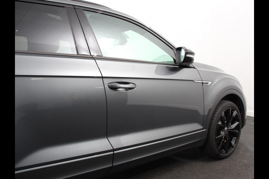 Volkswagen T-Roc 1.5 TSI DSG R-Line Edition Black Pack | Panorama dak | Climate Control | Adaptive Cruise Control | Camera | Navigatie | Apple Carplay/Android Auto