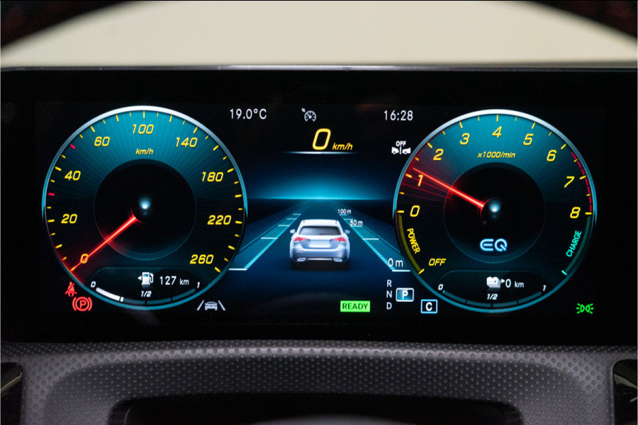 Mercedes-Benz CLA-Klasse Shooting Brake 250 e AMG Line 218PK Premium | Night | Sfeer | MBUX | Stoelverw. | Multibeam | Garantie