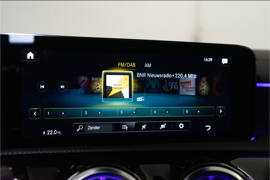 Mercedes-Benz CLA-Klasse Shooting Brake 250 e AMG Line 218PK Premium | Night | Sfeer | MBUX | Stoelverw. | Multibeam | Garantie