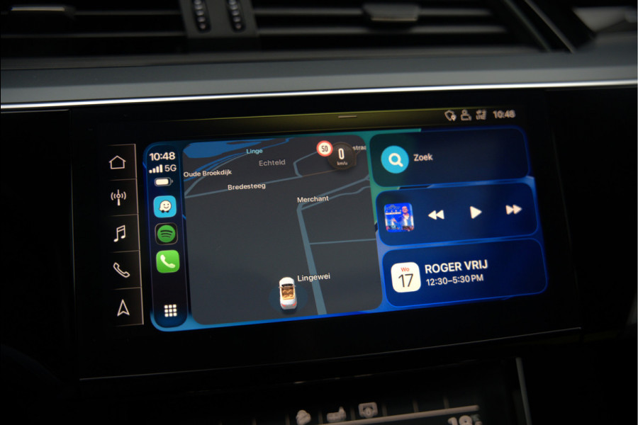 Audi e-tron e-tron 50 quattro Launch edition plus 71 kWh | Black Edition | Panoramadak | Memory Seats | Luchtvering | Adaptive Cruise Control | Keyless | Matrix LED | Leder | Stoelverwarming | NAP |