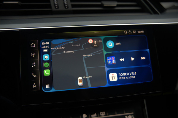 Audi e-tron e-tron 50 quattro Launch edition plus 71 kWh | Black Edition | Panoramadak | Memory Seats | Luchtvering | Adaptive Cruise Control | Keyless | Matrix LED | Leder | Stoelverwarming | NAP |