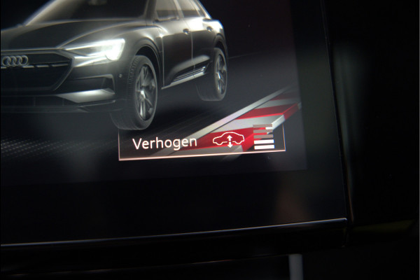 Audi e-tron e-tron 50 quattro Launch edition plus 71 kWh | Black Edition | Panoramadak | Memory Seats | Luchtvering | Adaptive Cruise Control | Keyless | Matrix LED | Leder | Stoelverwarming | NAP |