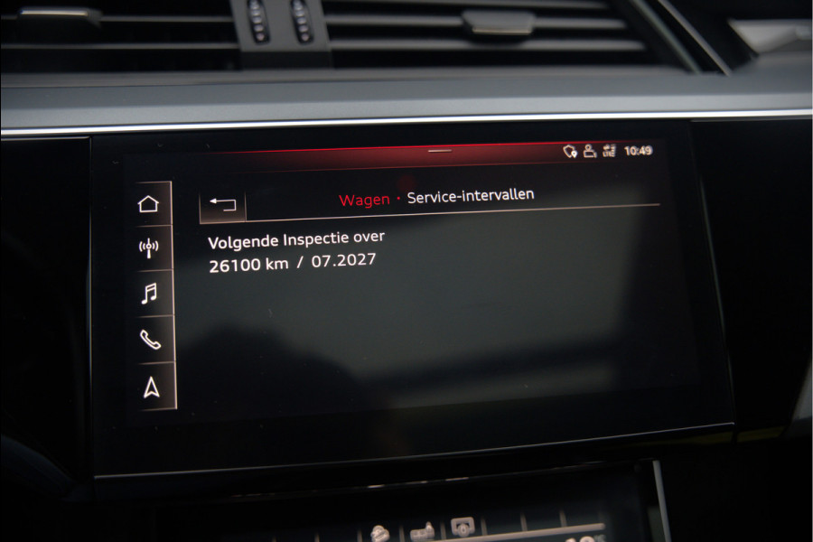 Audi e-tron e-tron 50 quattro Launch edition plus 71 kWh | Black Edition | Panoramadak | Memory Seats | Luchtvering | Adaptive Cruise Control | Keyless | Matrix LED | Leder | Stoelverwarming | NAP |