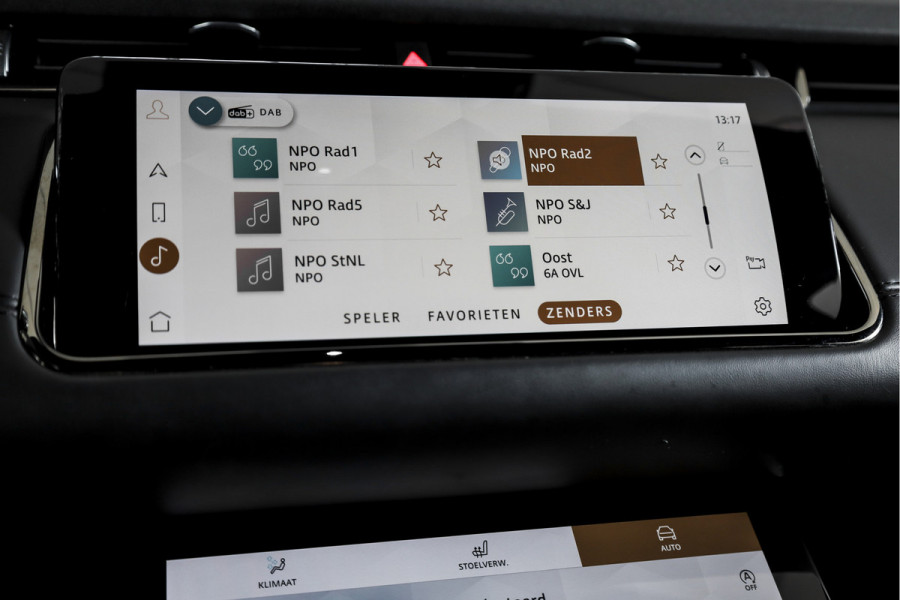 Land Rover Range Rover Evoque 1.5 P300e AWD R-Dynamic HSE - Automaat | Pano | Dig. Cockpit | Adapt. Cruise | Elek. Stoel | Stoelverw. | Meridian Sound | PDC | Camera | NAV + App. Connect | ECC | DAB | Elek. Klep | LM 20" |
