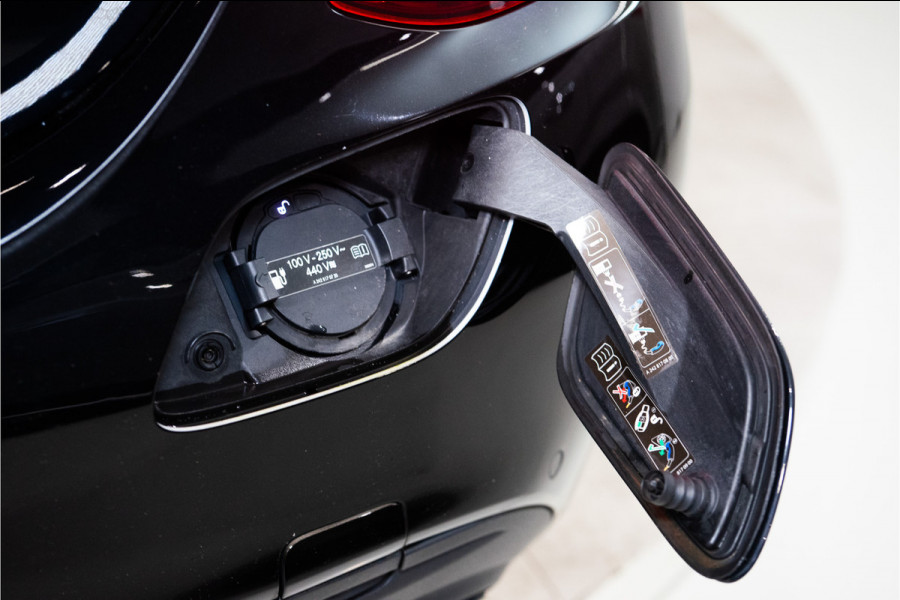 Mercedes-Benz C-Klasse 300 e Premium AMG 313PK | NL AUTO+NAP+1E EIG | Pano | Carplay | Sfeer | 360 | 12 MND Garantie