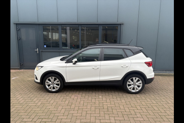 Seat Arona 1.0 TSi 95pk Style Business Intense KEYLESS/CAMERA/NAVI/CARPLAY/PDC