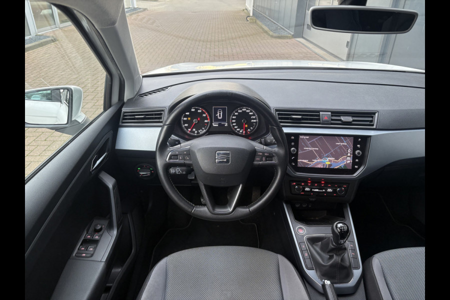 Seat Arona 1.0 TSi 95pk Style Business Intense KEYLESS/CAMERA/NAVI/CARPLAY/PDC