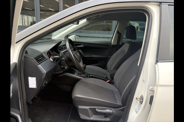 Seat Arona 1.0 TSi 95pk Style Business Intense KEYLESS/CAMERA/NAVI/CARPLAY/PDC