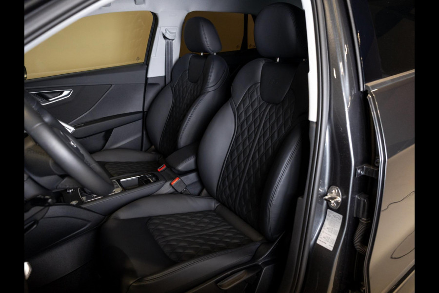 Audi Q2 35 TFSI S Edition / 150pk / Leder / Stoelverwarming / Keyless entry / Matrix LED / Adaptieve cruise control /