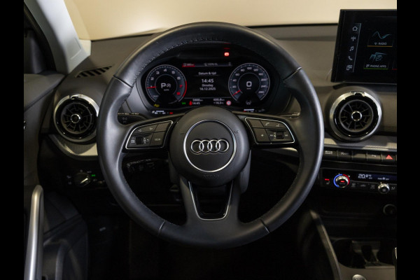 Audi Q2 35 TFSI S Edition / 150pk / Leder / Stoelverwarming / Keyless entry / Matrix LED / Adaptieve cruise control /