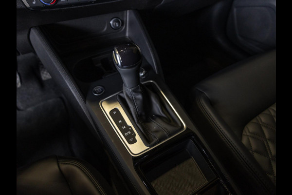 Audi Q2 35 TFSI S Edition / 150pk / Leder / Stoelverwarming / Keyless entry / Matrix LED / Adaptieve cruise control /