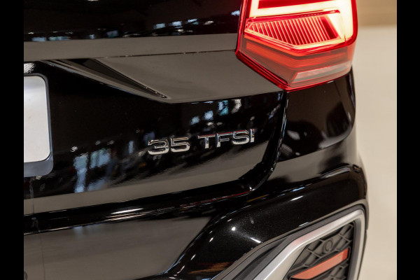 Audi Q2 35 TFSI S-Line Edition / 150pk / Leder / Stoelverwarming / Keyless entry / Matrix LED / Adaptieve cruise control /