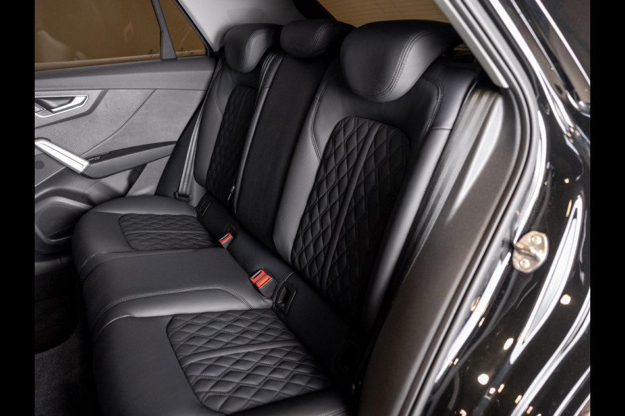 Audi Q2 35 TFSI S Edition / 150pk / Leder / Stoelverwarming / Keyless entry / Matrix LED / Adaptieve cruise control /