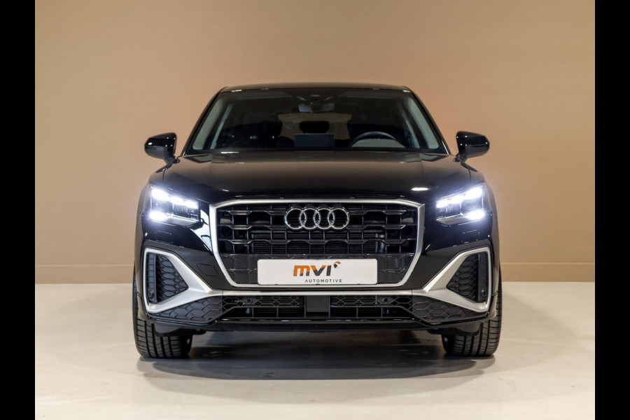 Audi Q2 35 TFSI S Edition / 150pk / Leder / Stoelverwarming / Keyless entry / Matrix LED / Adaptieve cruise control /
