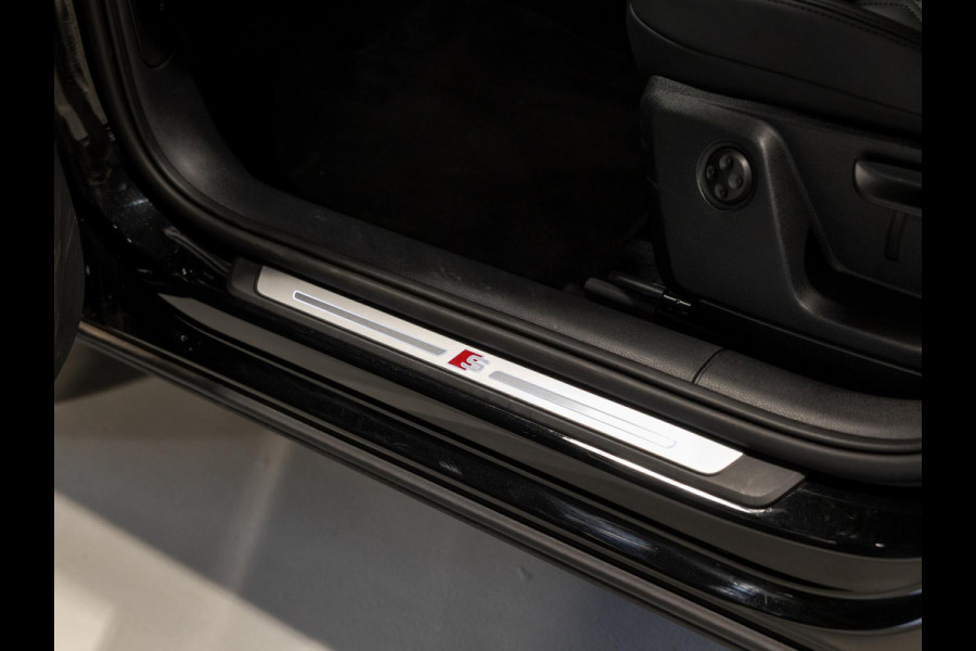 Audi Q2 35 TFSI S Edition / 150pk / Leder / Stoelverwarming / Keyless entry / Matrix LED / Adaptieve cruise control /