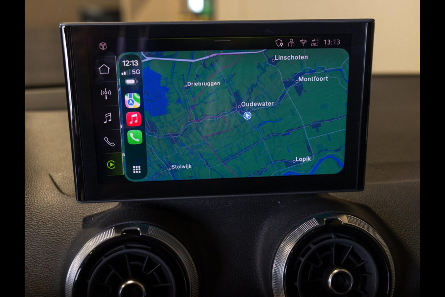 Audi Q2 35 TFSI S Edition / 150pk / Leder / Stoelverwarming / Keyless entry / Matrix LED / Adaptieve cruise control /