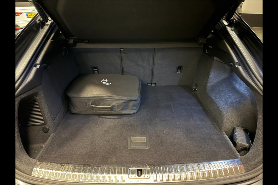 Audi Q3 Sportback 45 TFSI e 3XS-LINE 20'' BLACK-LINE/SFEERVERL/NAVI/DAB/CARPLAY/V-COCKPIT/CAM/KEY-LESS///